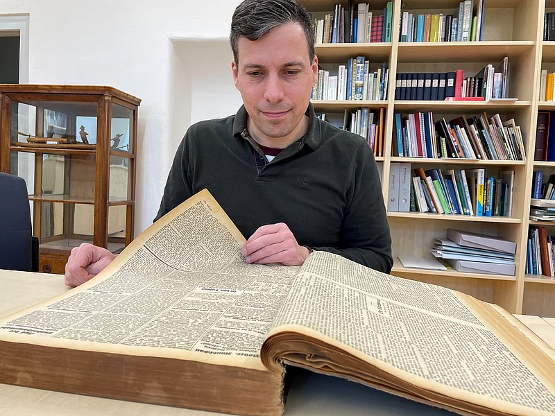 Stadtarchivar Simon Kalleder