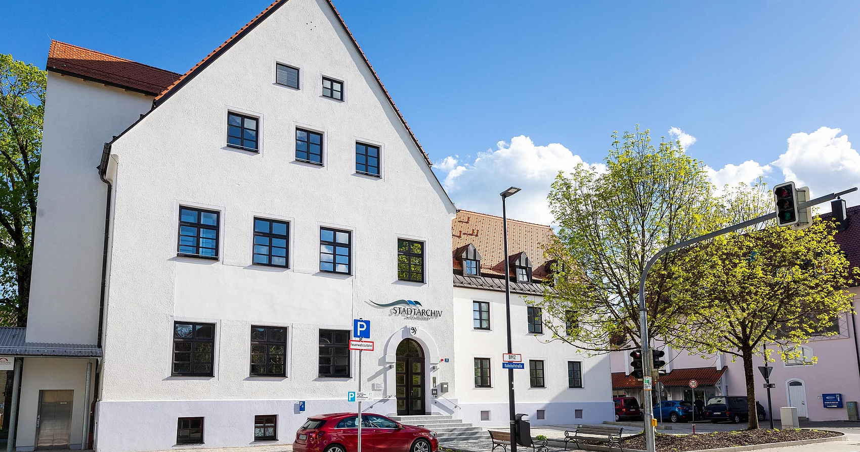 Ansicht Stadtarchiv von der Bahnhofstraße